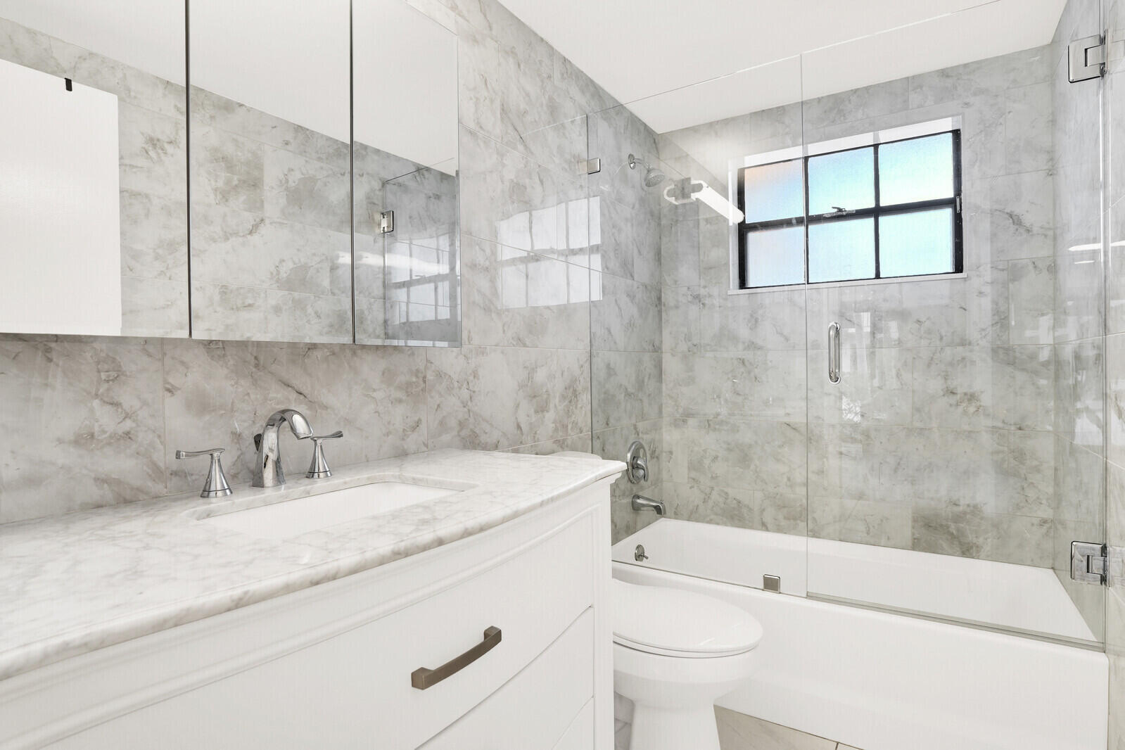 300 Inlet #2, Palm Beach Shores FL 33404