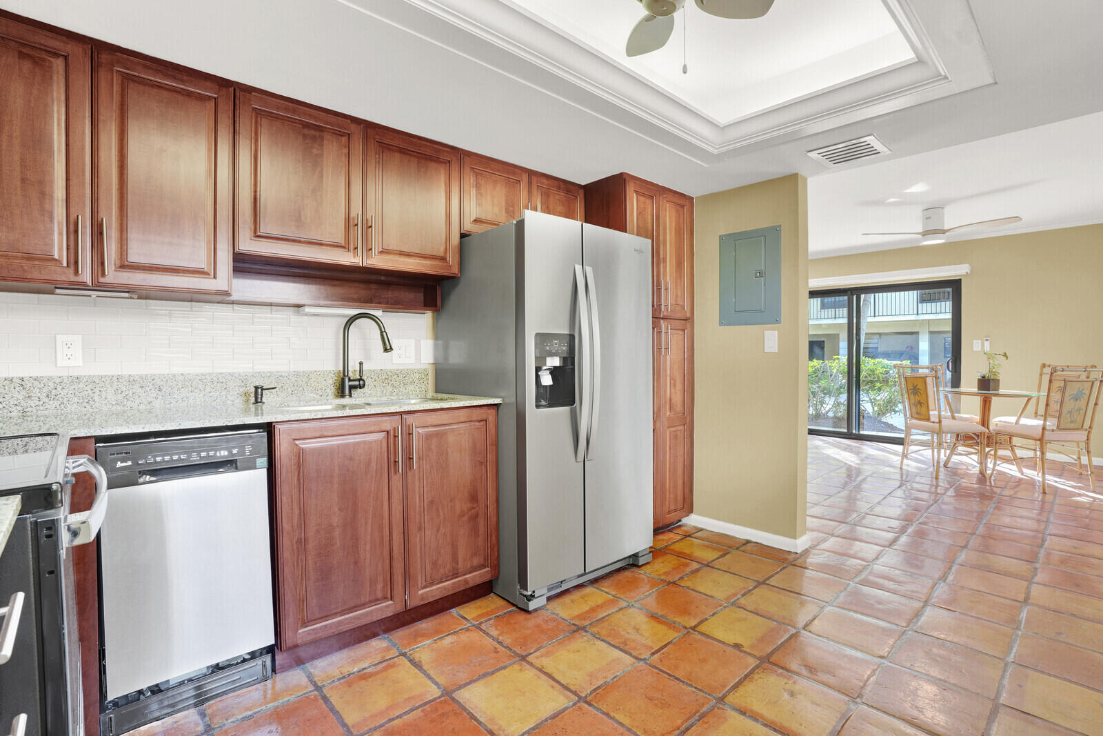 300 Inlet #2, Palm Beach Shores FL 33404