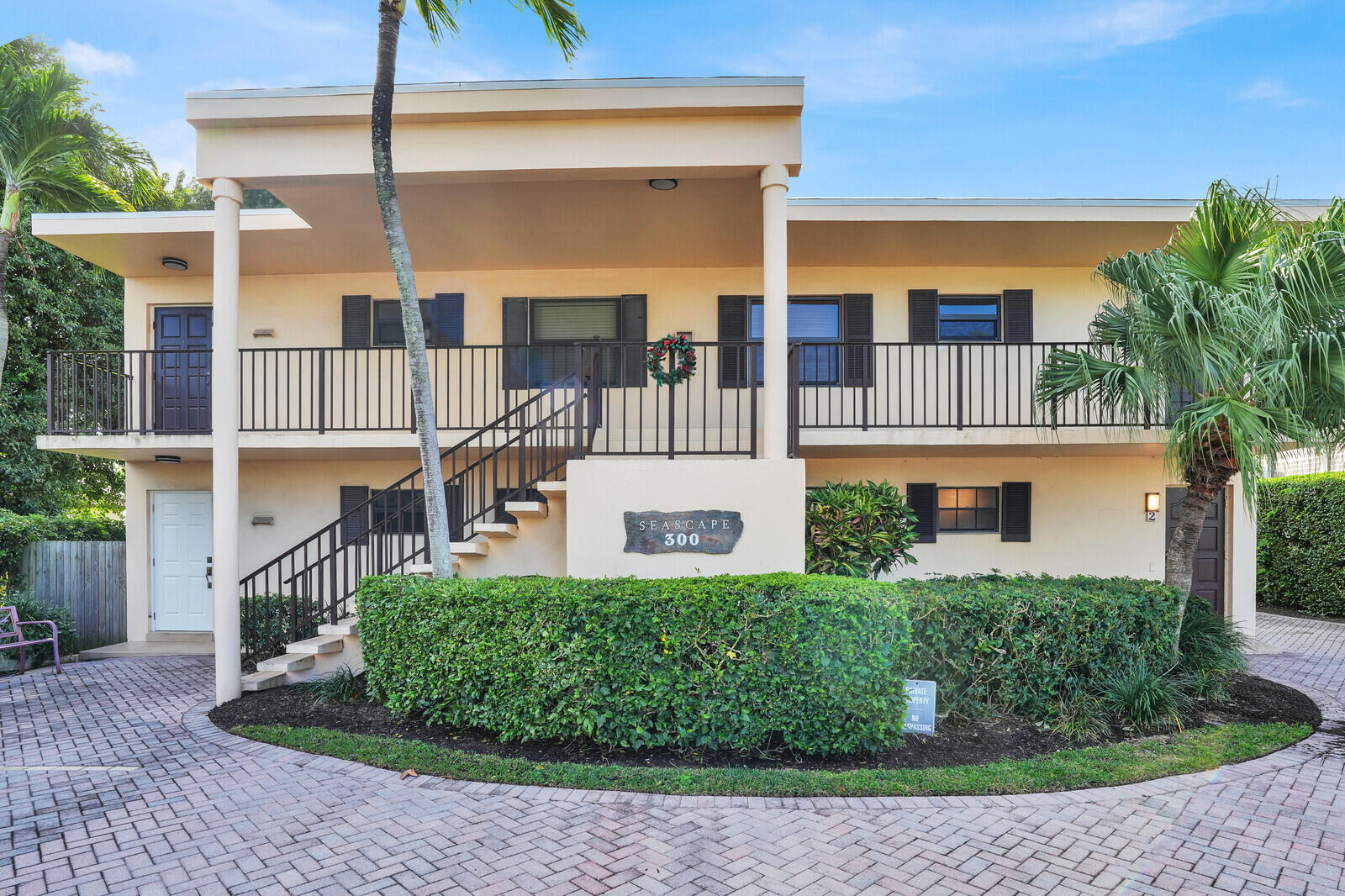 300 Inlet #2, Palm Beach Shores FL 33404