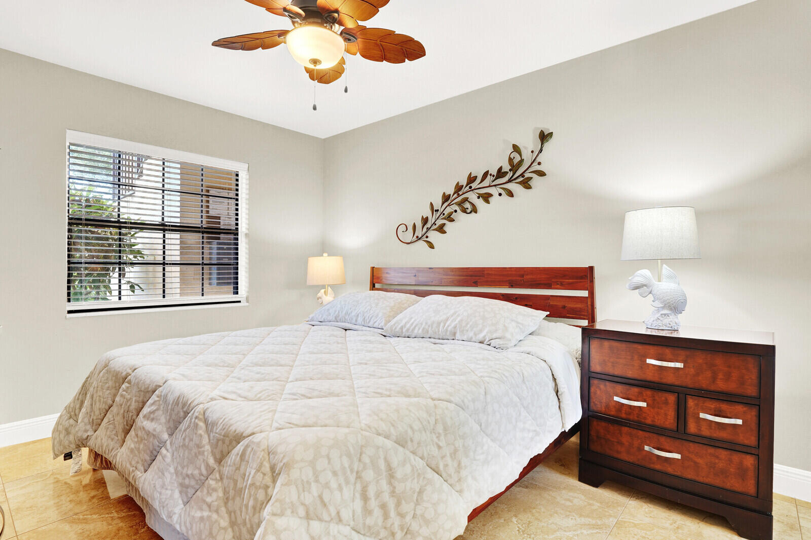 300 Inlet #2, Palm Beach Shores FL 33404