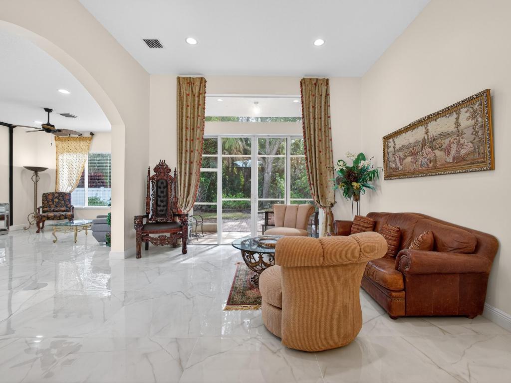 5103 N San Andros, West Palm Beach FL 33411