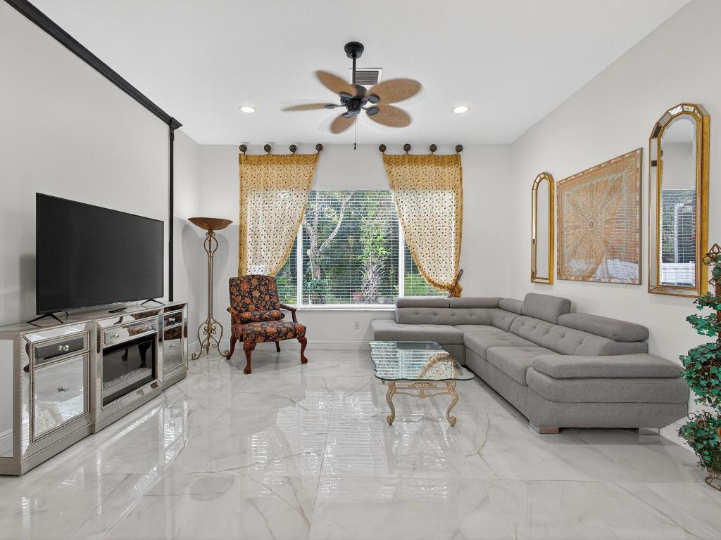 5103 N San Andros, West Palm Beach FL 33411