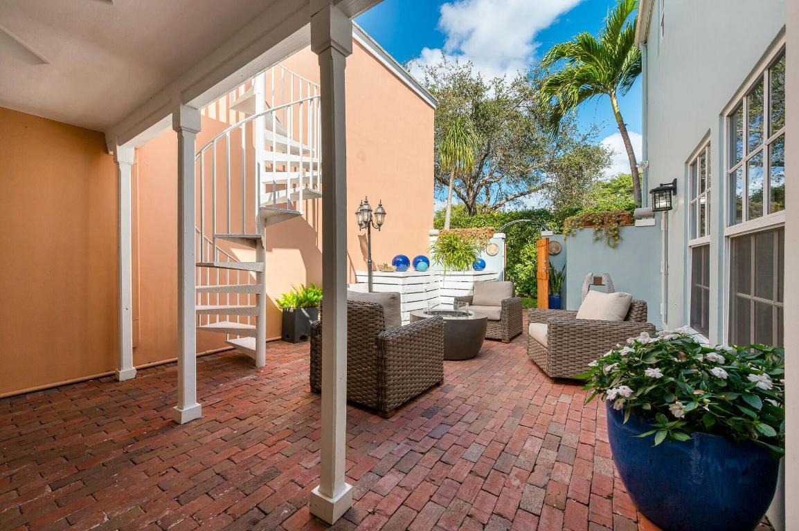 5895 Bartram, Boca Raton FL 33433