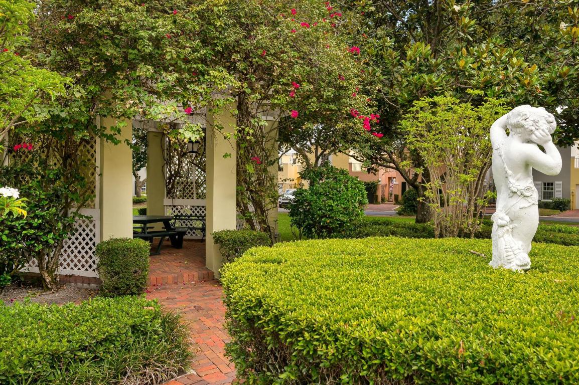 5895 Bartram, Boca Raton FL 33433