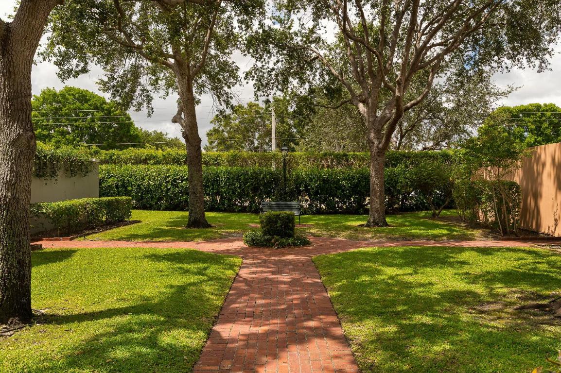 5895 Bartram, Boca Raton FL 33433