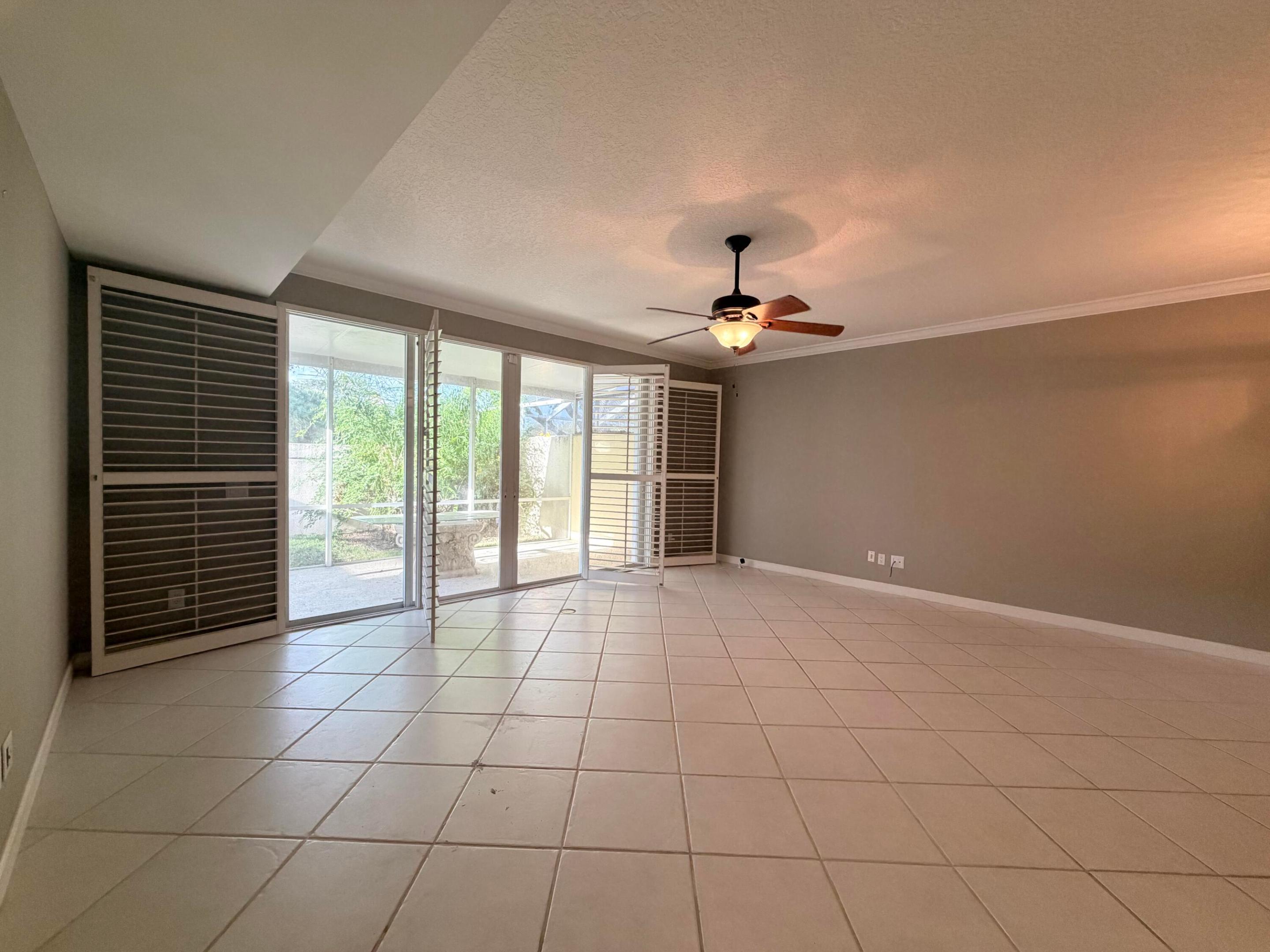 2205 Telogia, West Palm Beach FL 33411