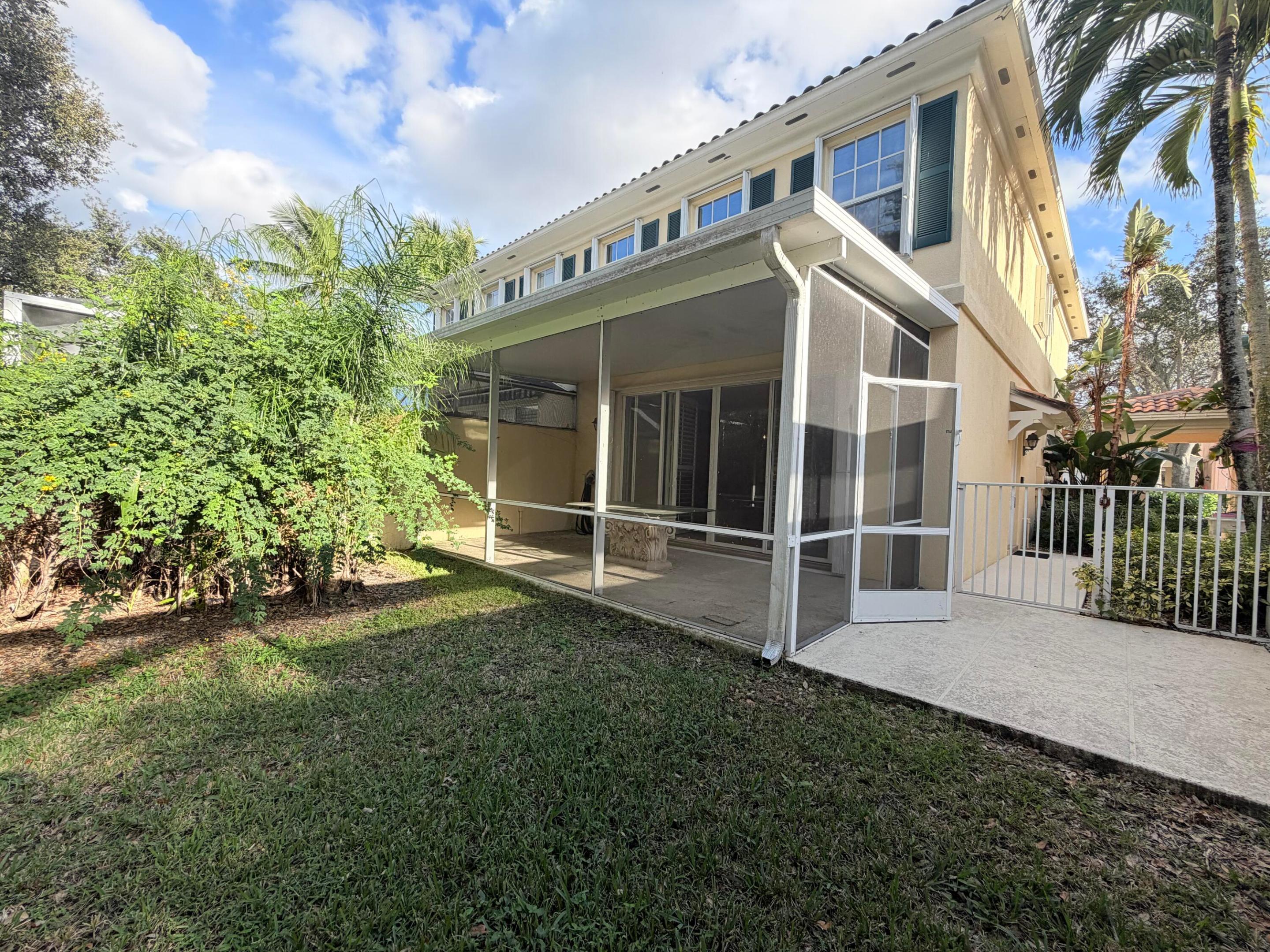 2205 Telogia, West Palm Beach FL 33411