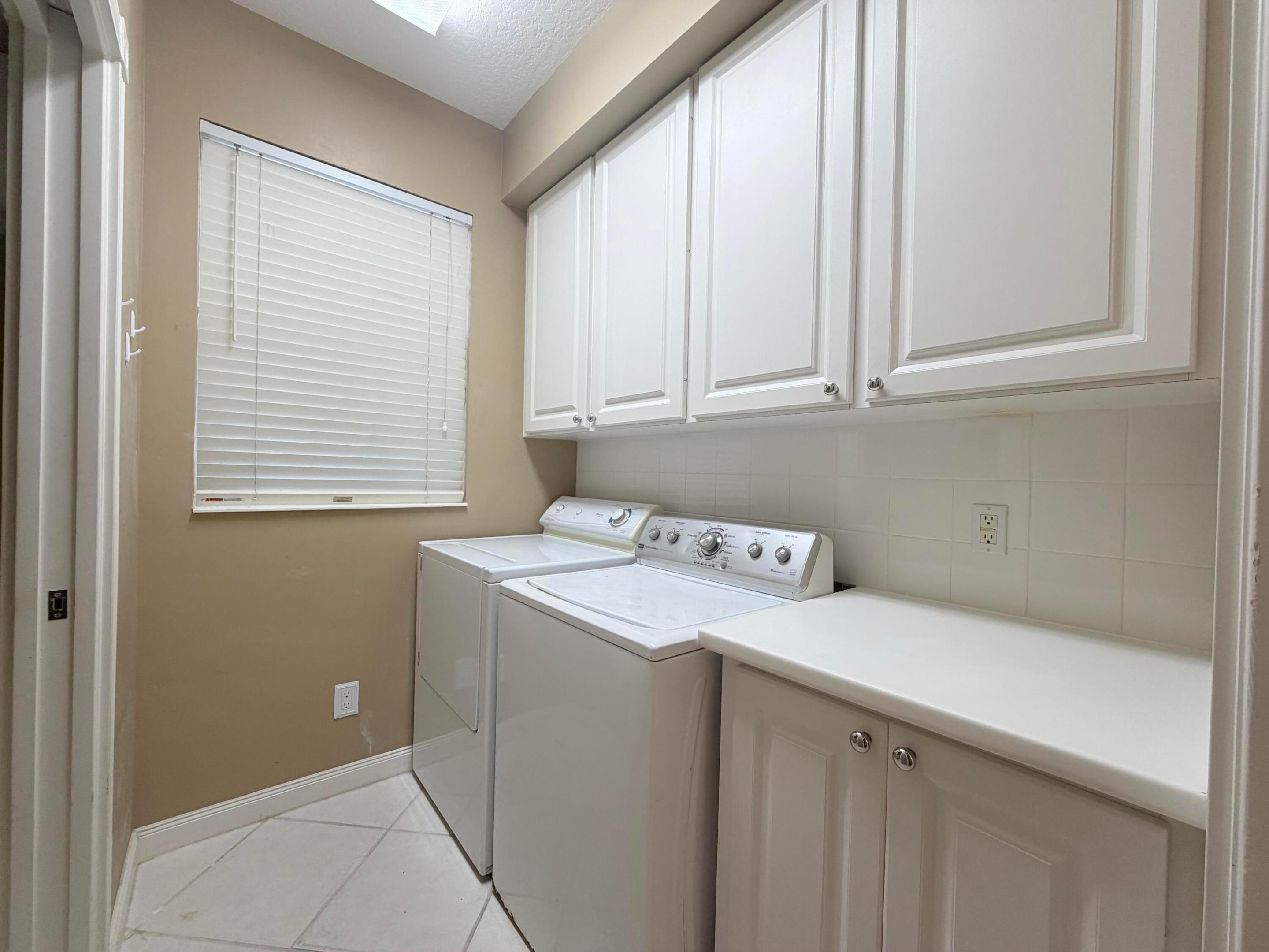 2205 Telogia, West Palm Beach FL 33411