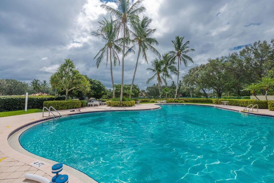 2205 Telogia, West Palm Beach FL 33411