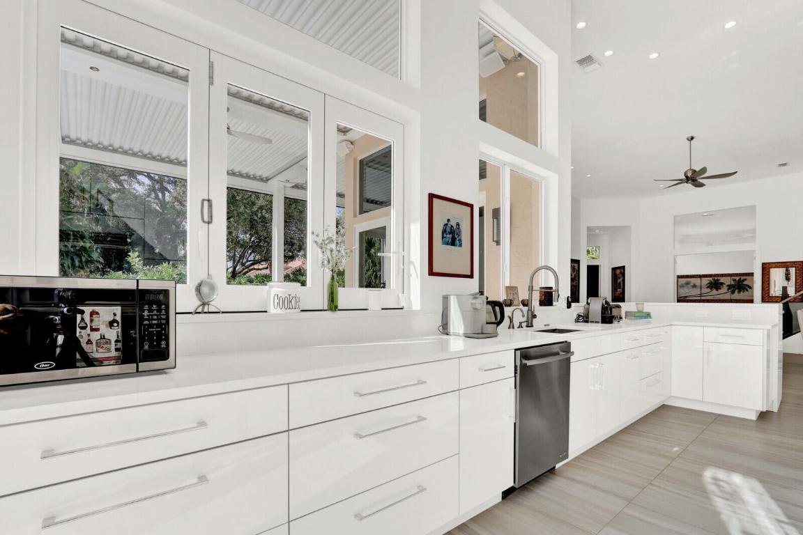 13870 Parc, Palm Beach Gardens FL 33410