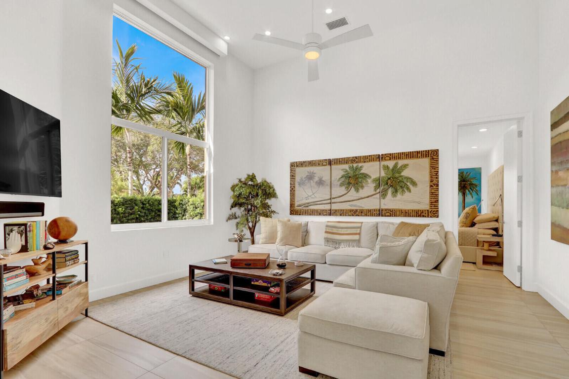13870 Parc, Palm Beach Gardens FL 33410