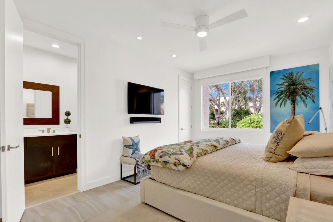 13870 Parc, Palm Beach Gardens FL 33410