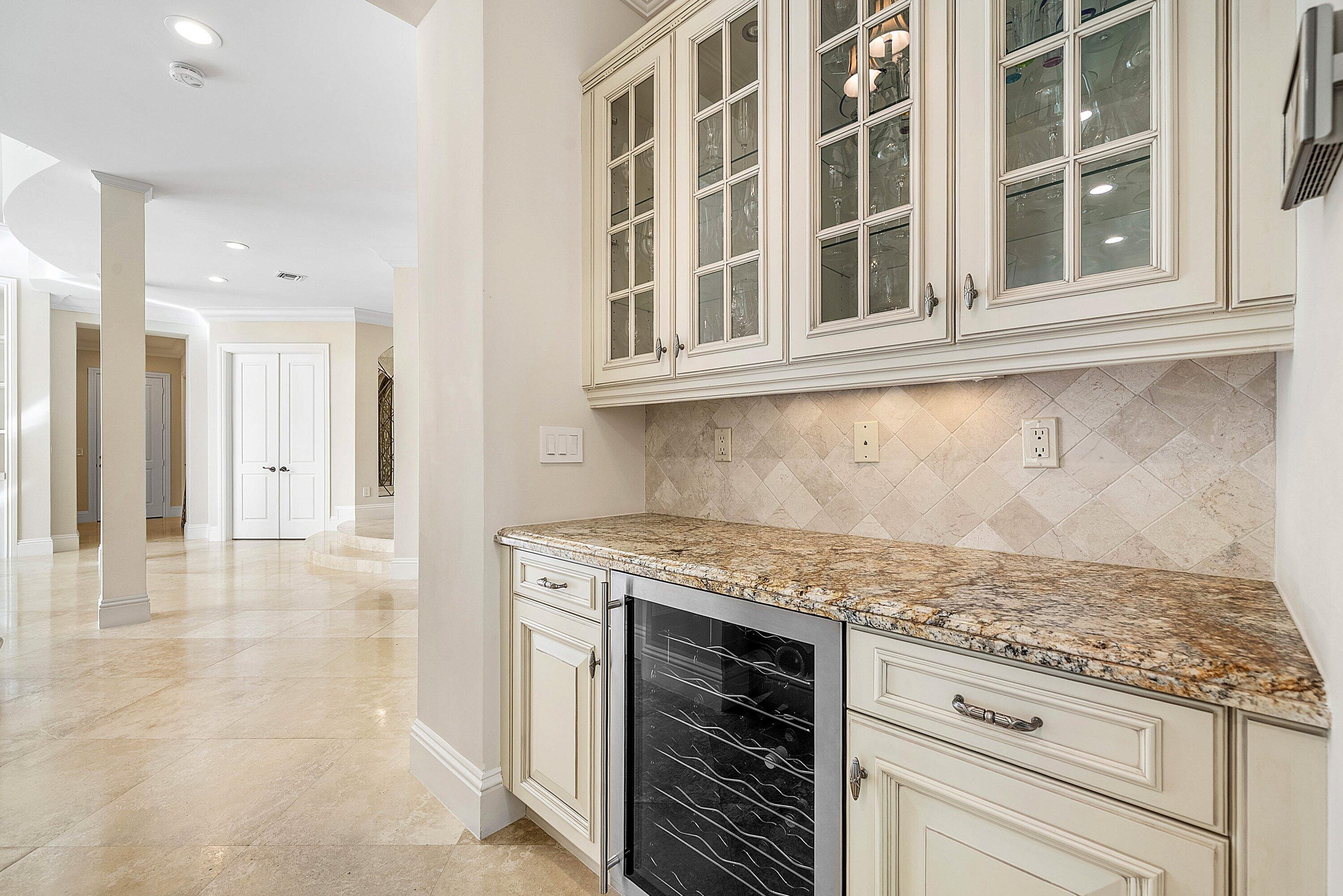 398 NE 7th, Boca Raton FL 33432