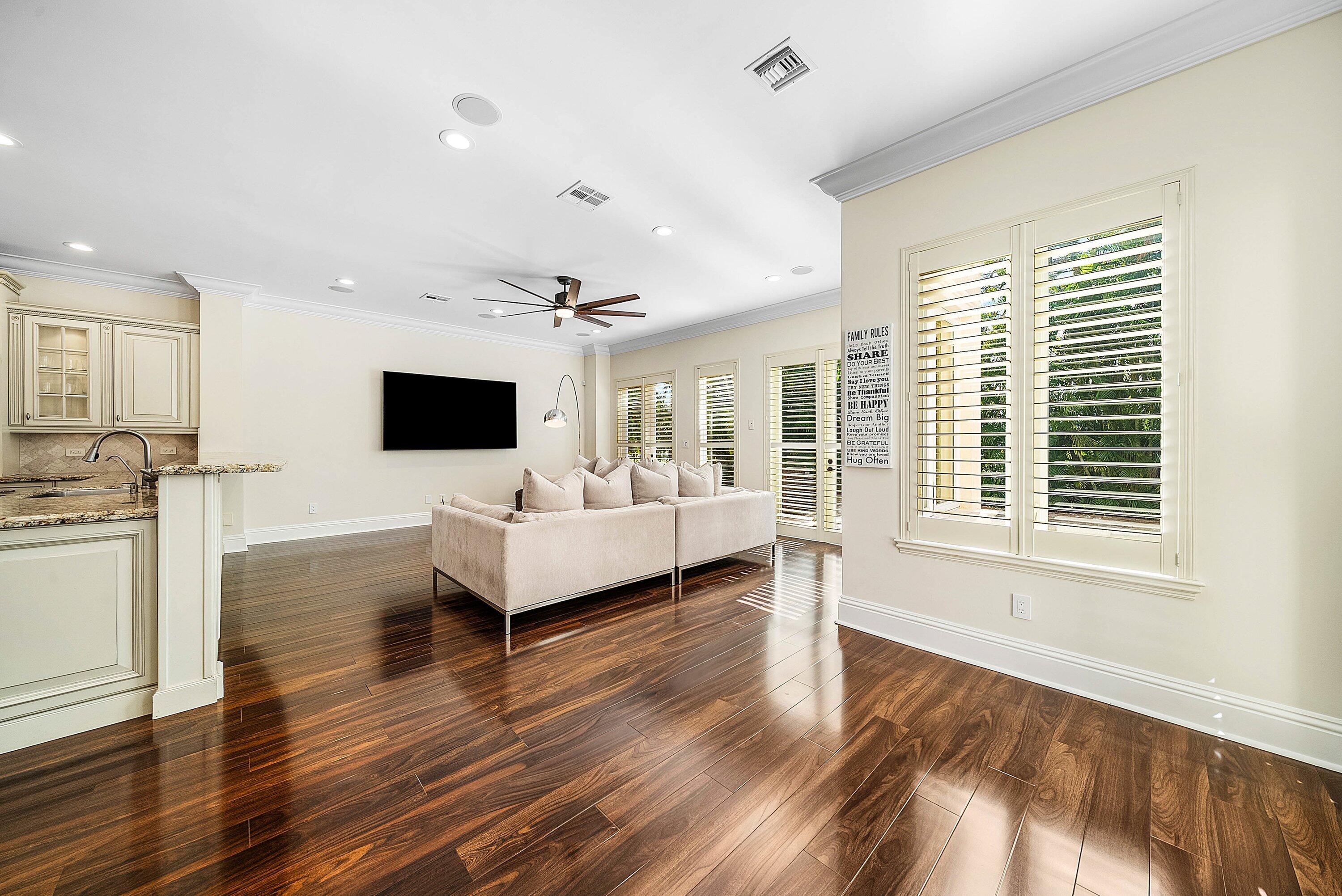 398 NE 7th, Boca Raton FL 33432