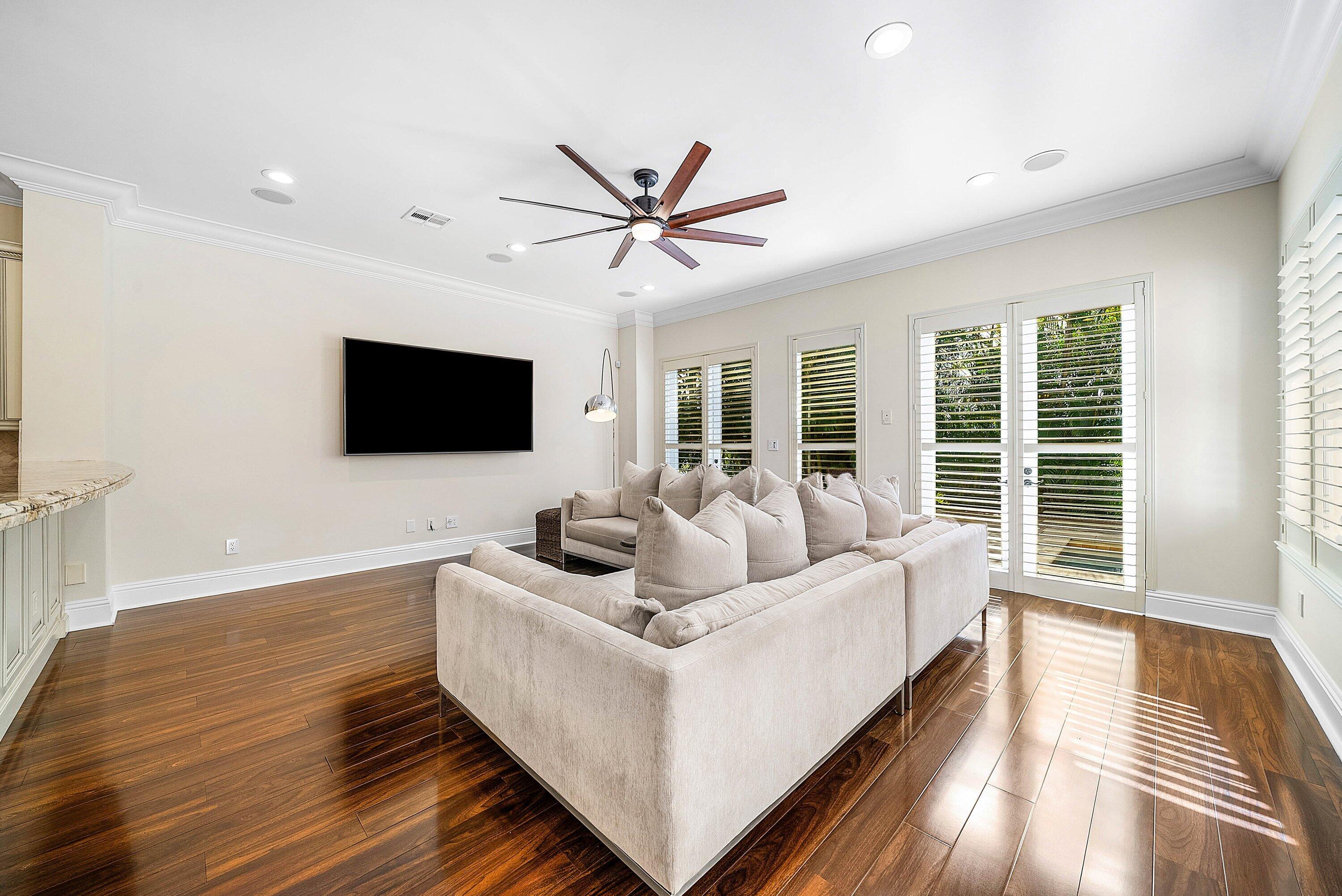 398 NE 7th, Boca Raton FL 33432