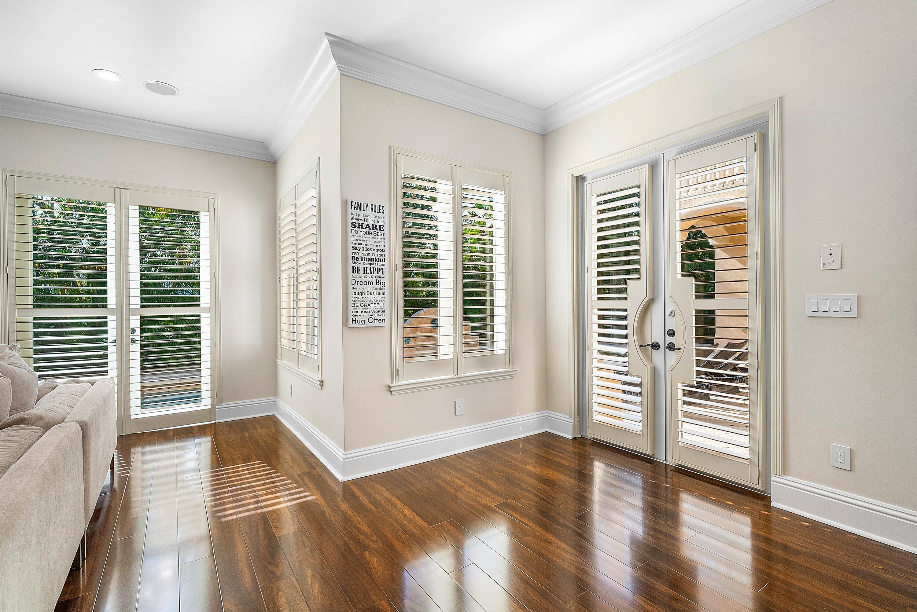 398 NE 7th, Boca Raton FL 33432
