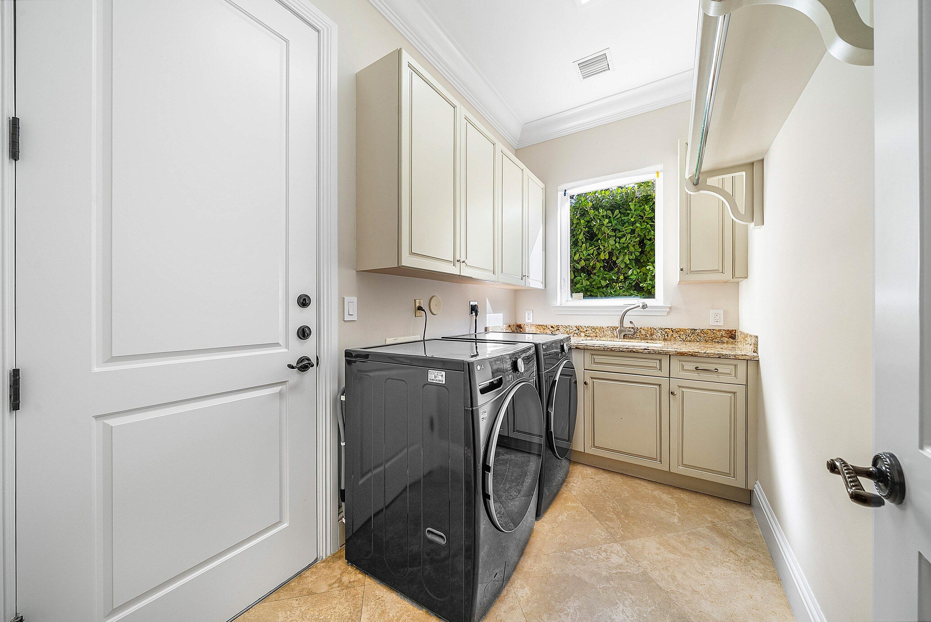 398 NE 7th, Boca Raton FL 33432