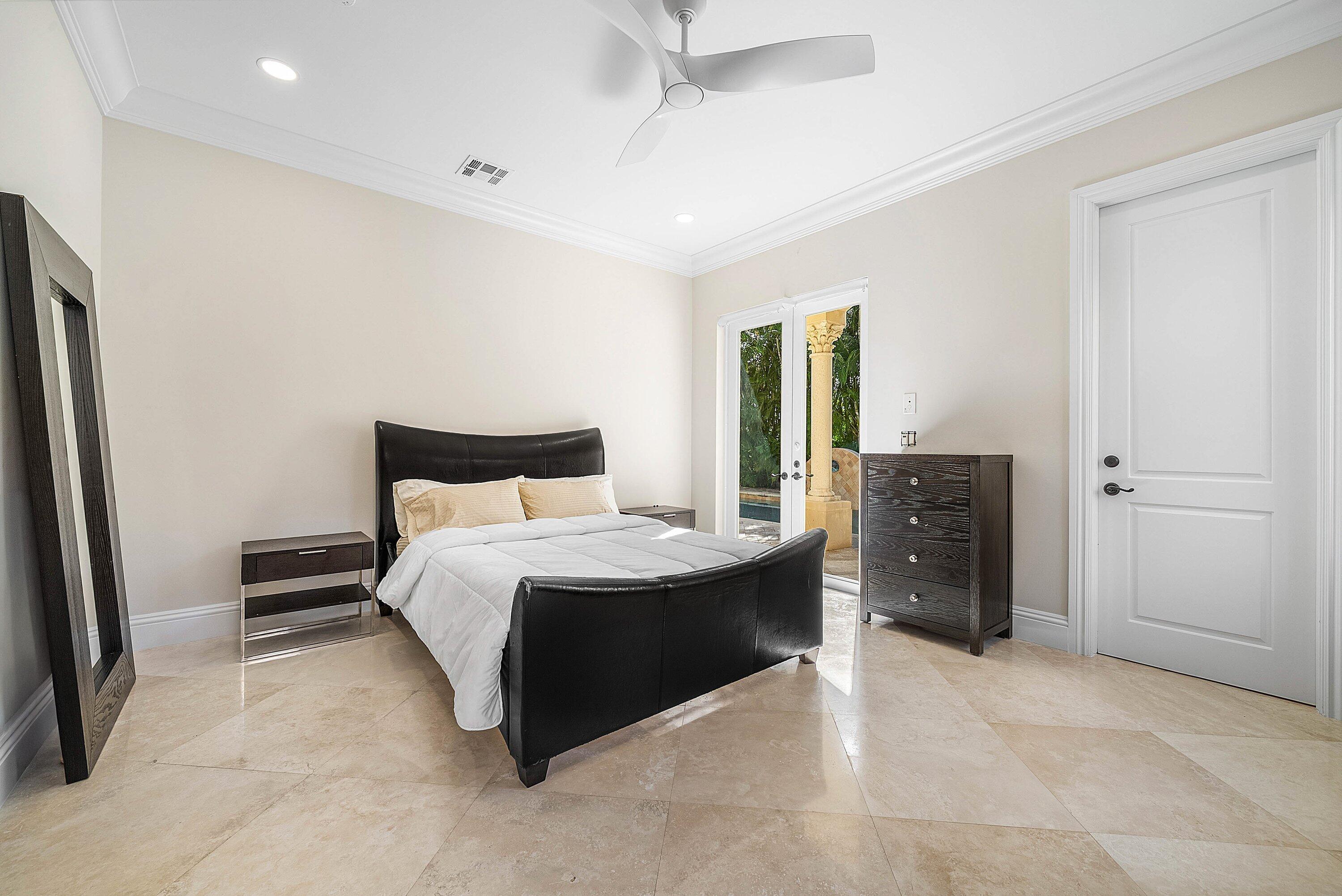 398 NE 7th, Boca Raton FL 33432