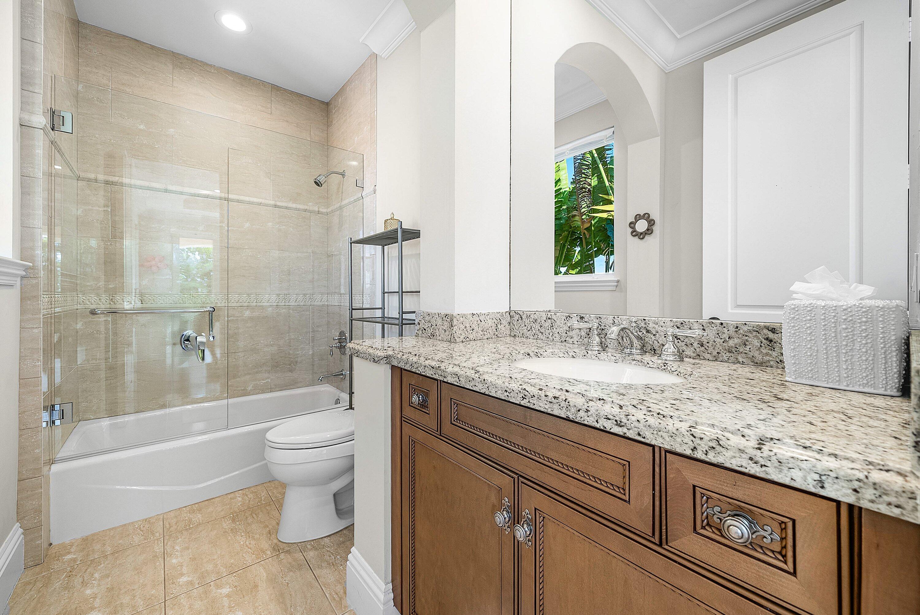 398 NE 7th, Boca Raton FL 33432
