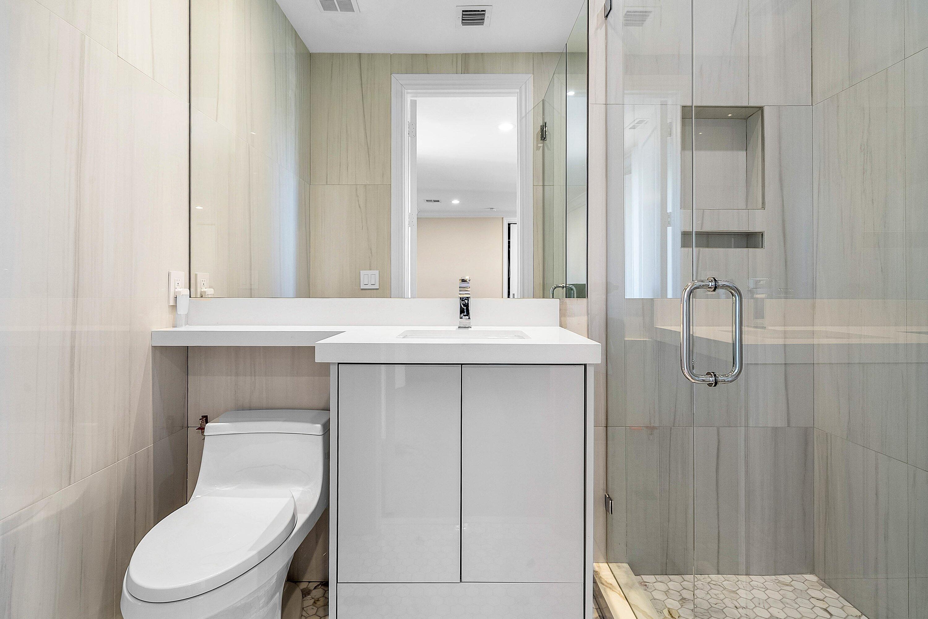 398 NE 7th, Boca Raton FL 33432