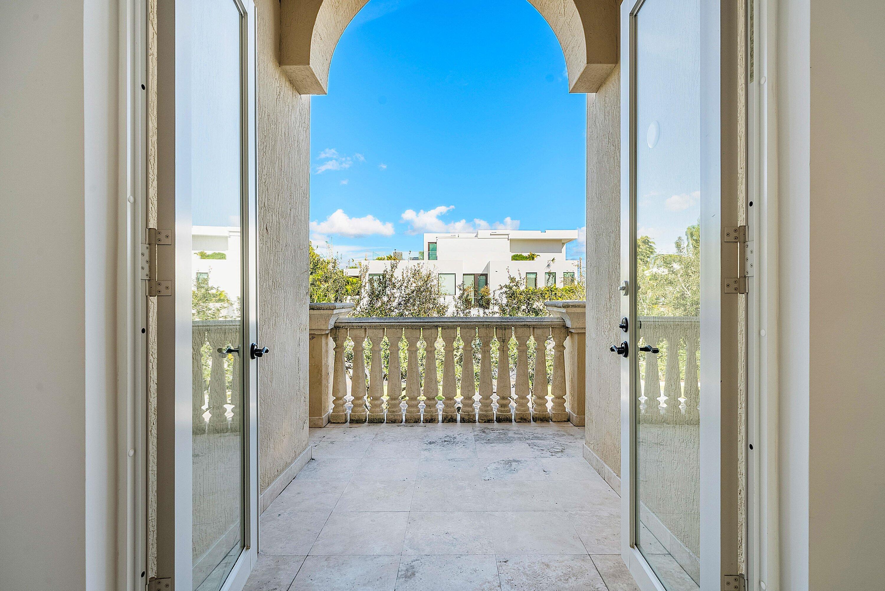 398 NE 7th, Boca Raton FL 33432
