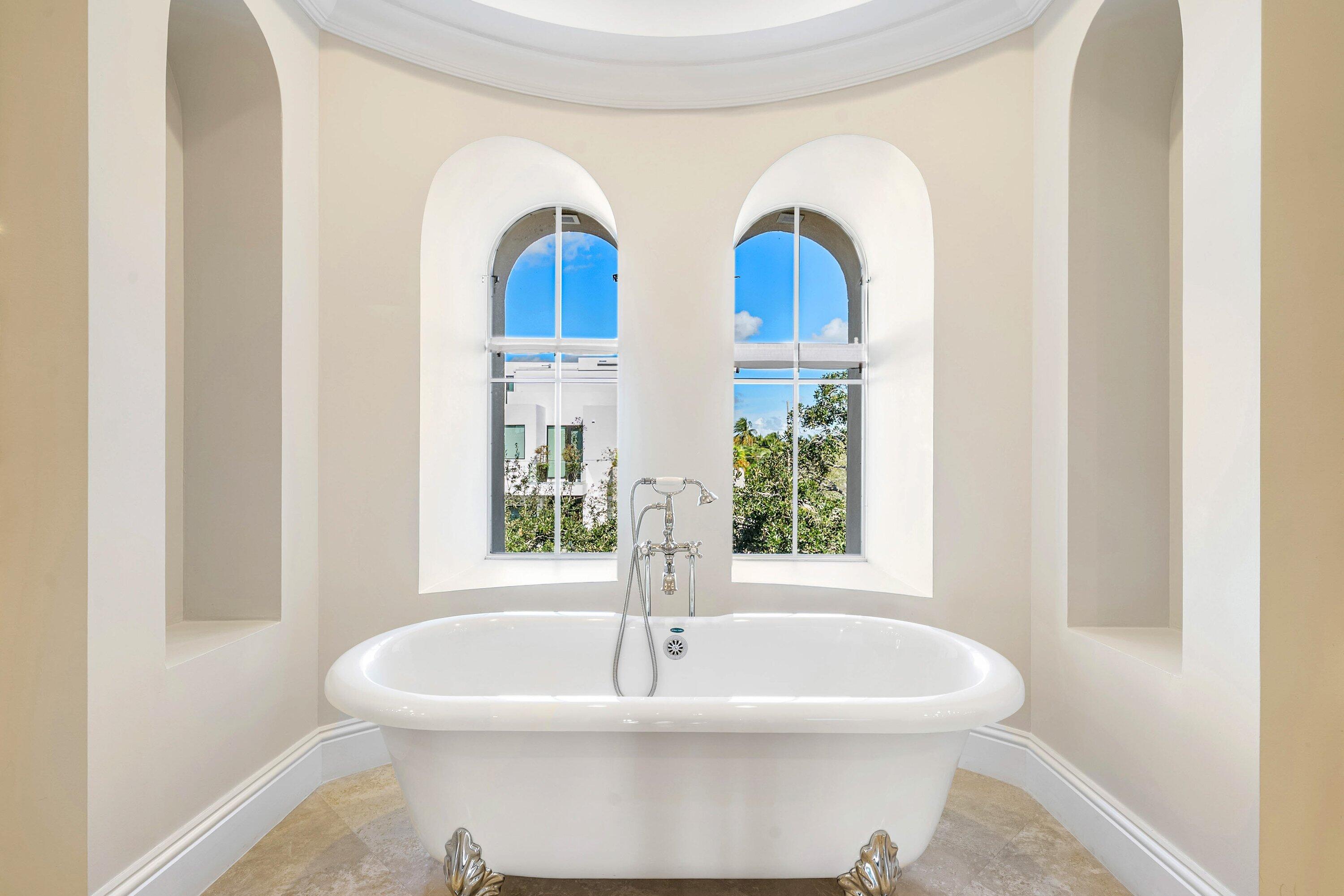 398 NE 7th, Boca Raton FL 33432