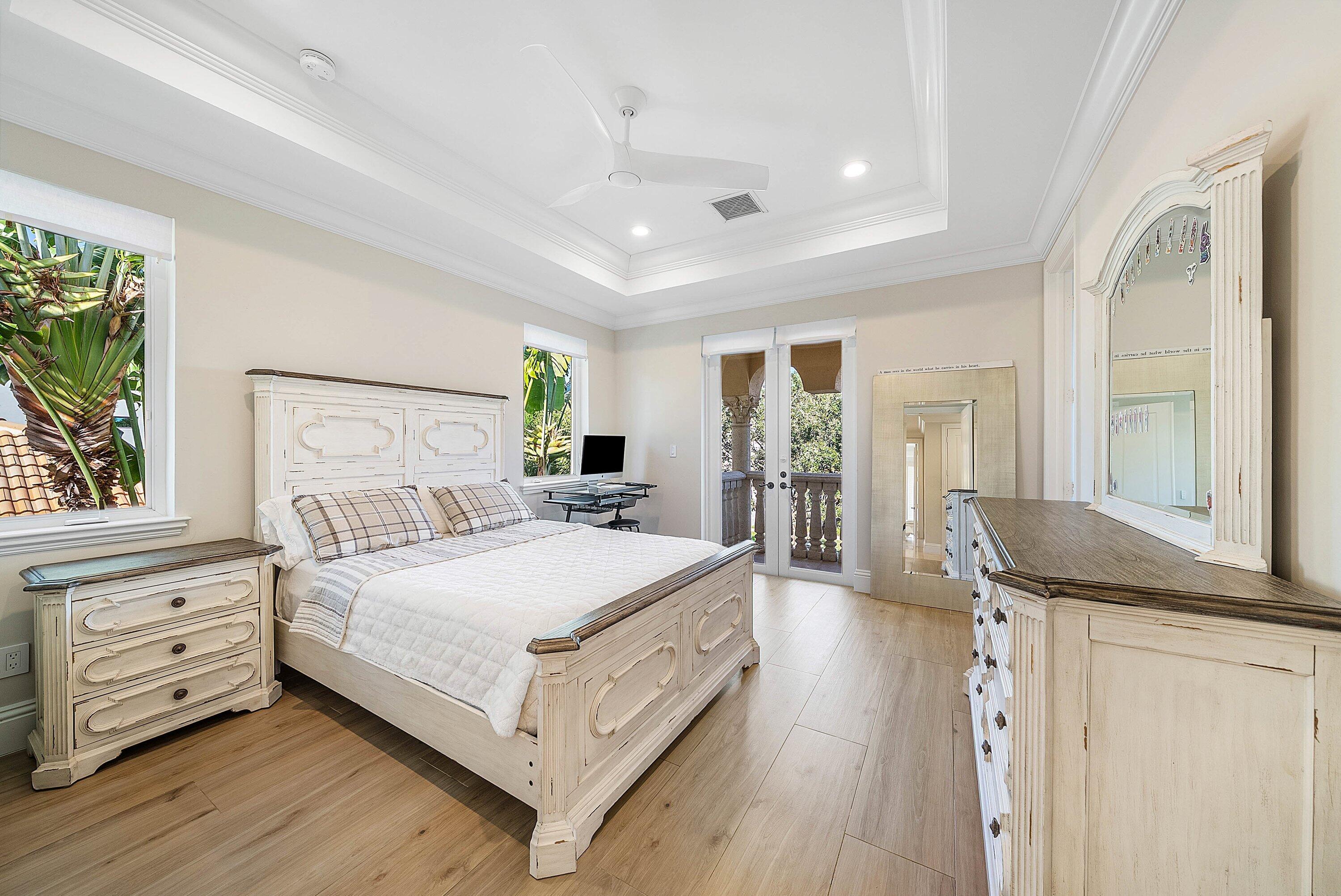 398 NE 7th, Boca Raton FL 33432