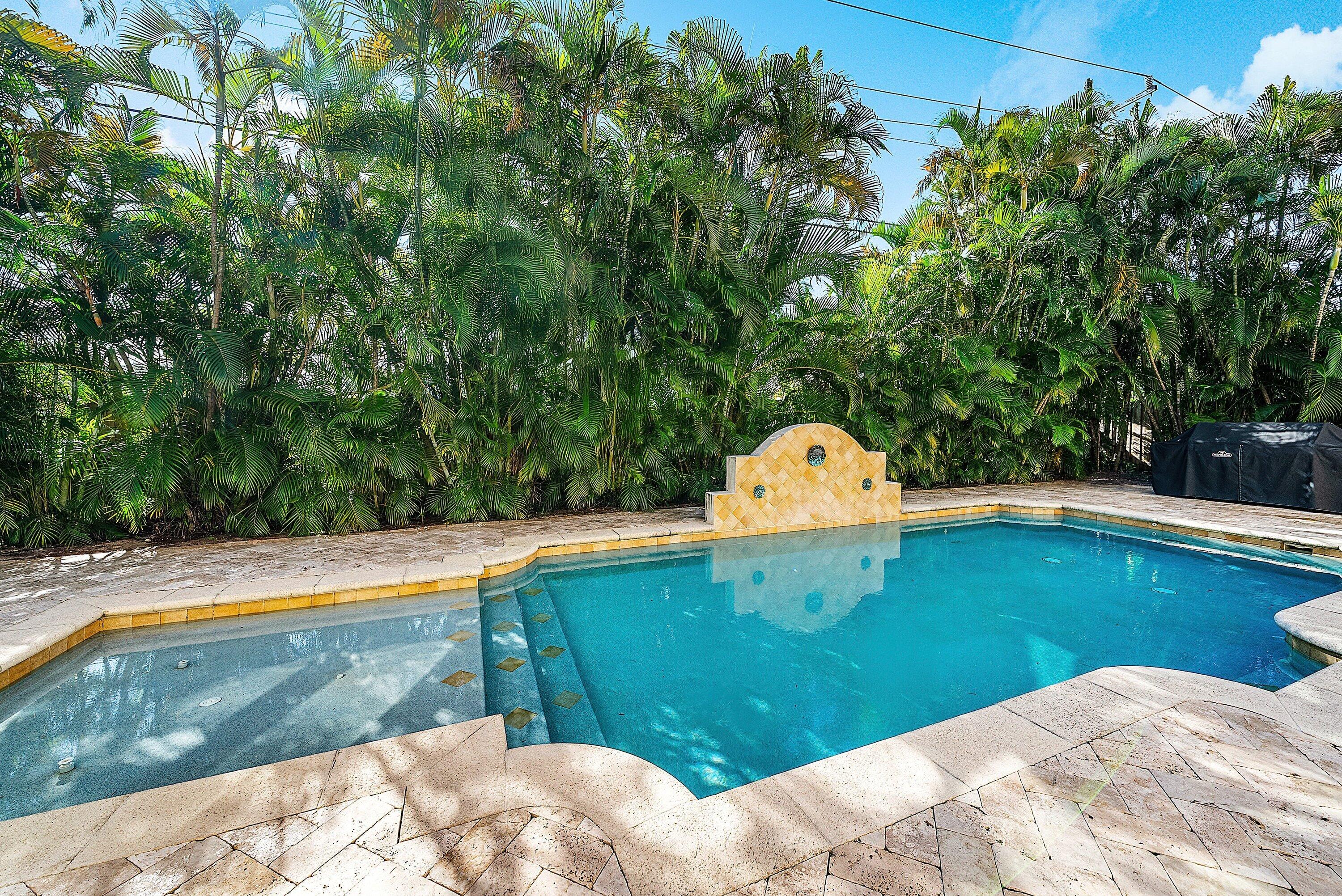 398 NE 7th, Boca Raton FL 33432