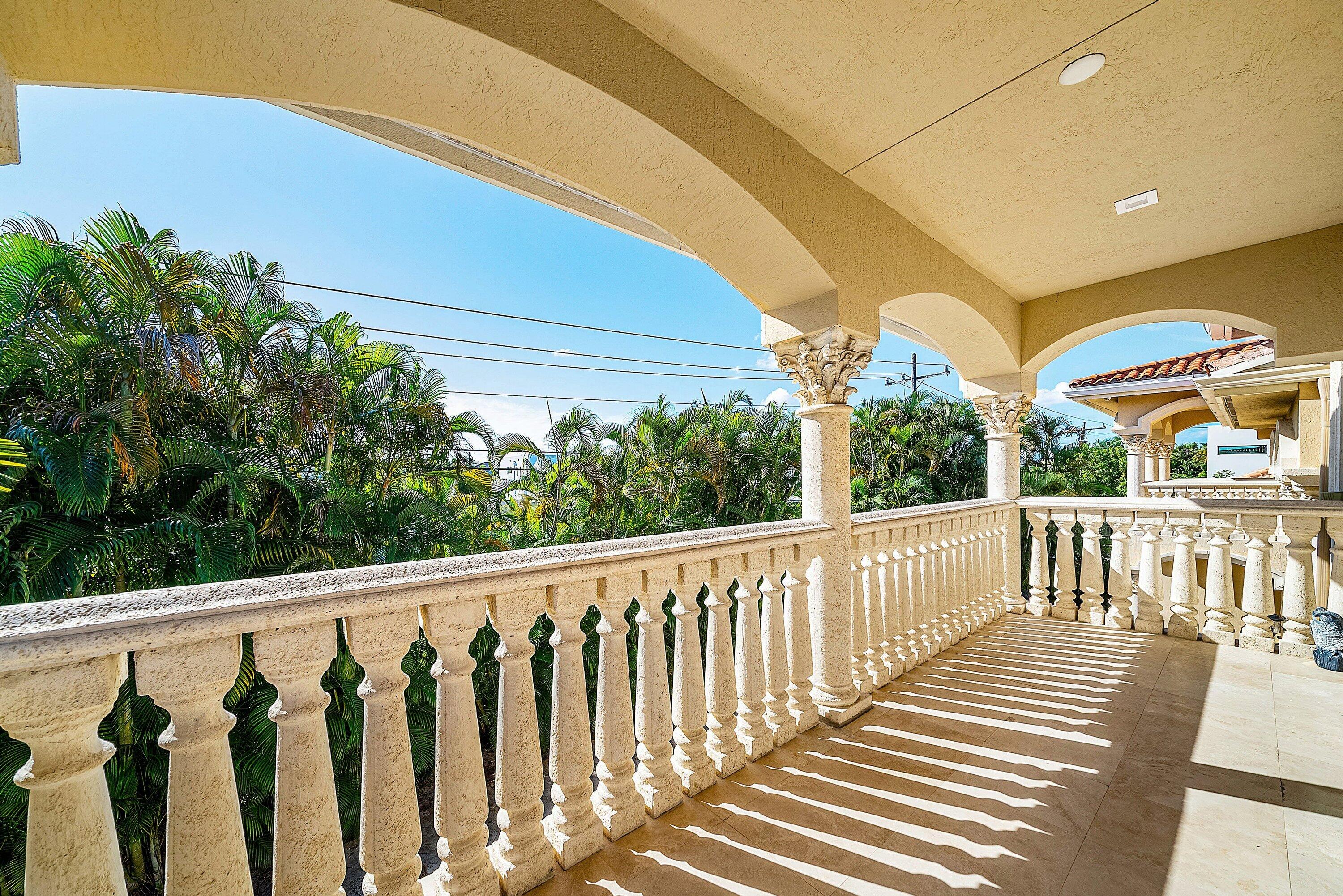 398 NE 7th, Boca Raton FL 33432