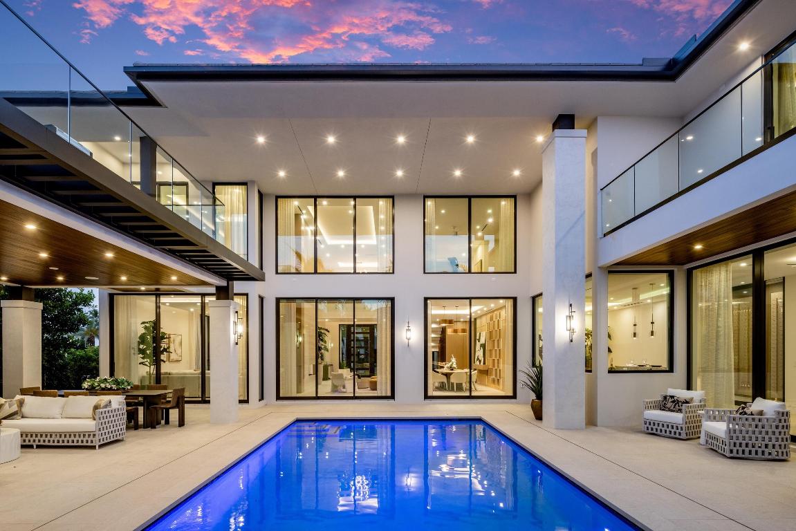 2498 Queen Palm, Boca Raton FL 33432