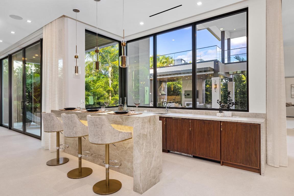 2498 Queen Palm, Boca Raton FL 33432