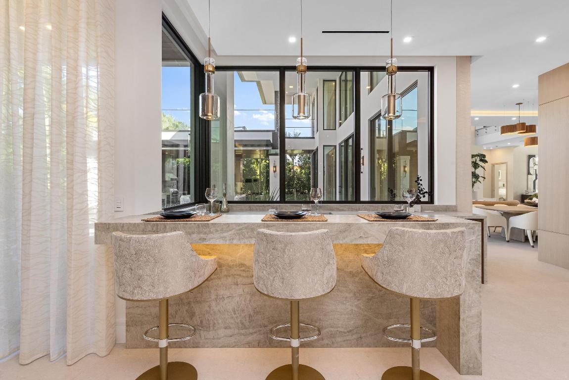 2498 Queen Palm, Boca Raton FL 33432