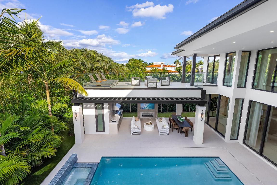2498 Queen Palm, Boca Raton FL 33432