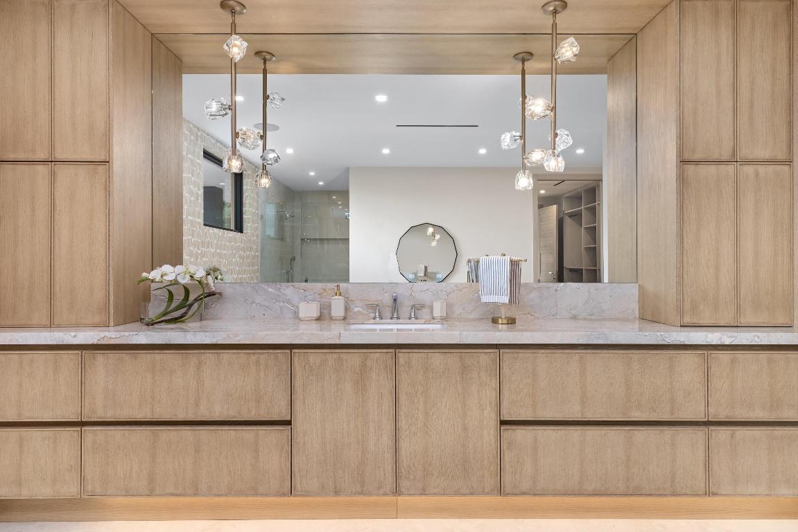 2498 Queen Palm, Boca Raton FL 33432
