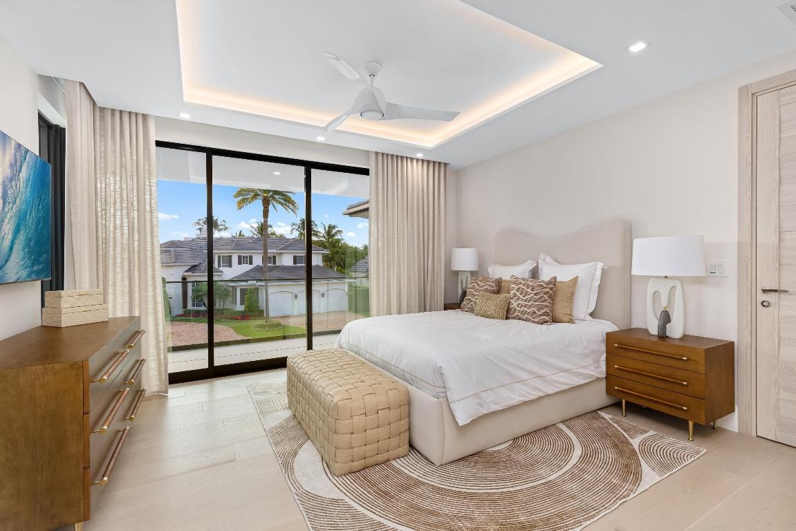 2498 Queen Palm, Boca Raton FL 33432