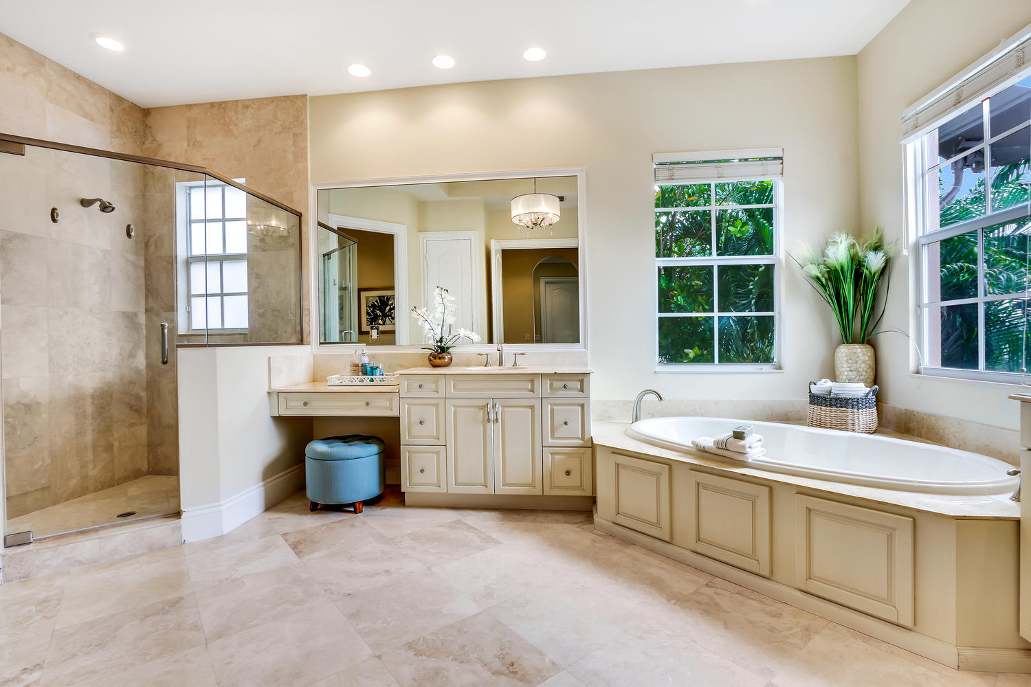 128 Tulip Tree, Jupiter FL 33458