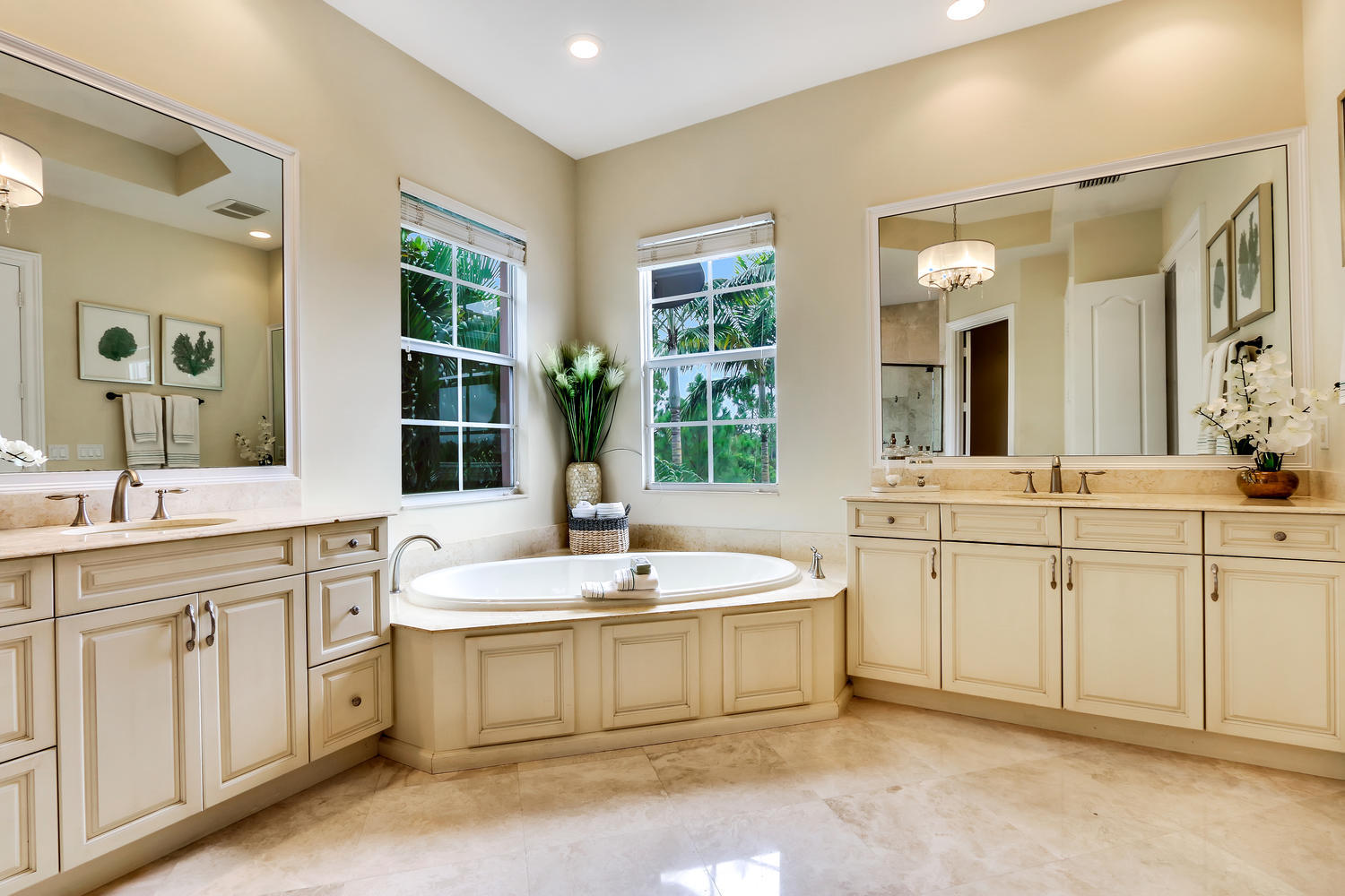 128 Tulip Tree, Jupiter FL 33458