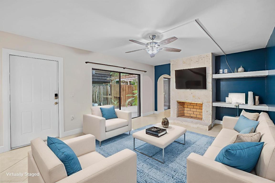 617 6th, Palm Beach Gardens FL 33418