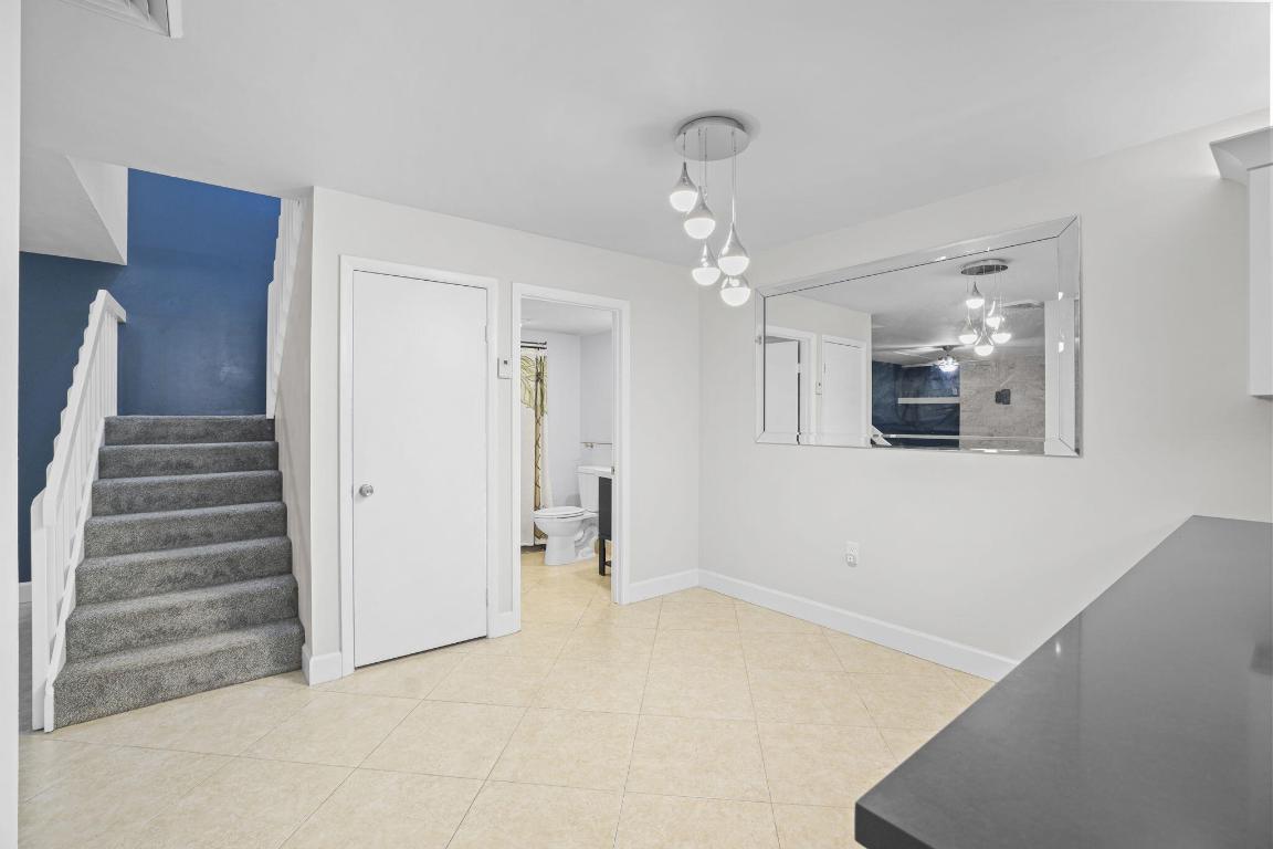617 6th, Palm Beach Gardens FL 33418