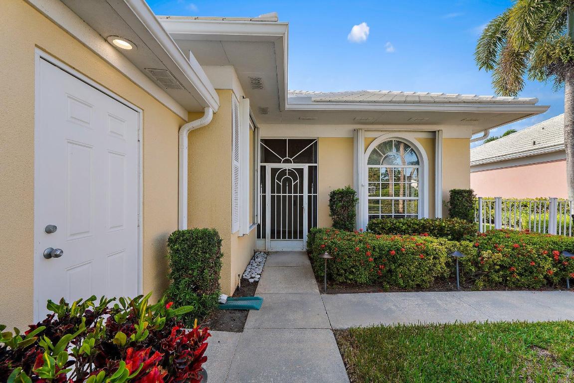 8445 E Garden Oaks, Palm Beach Gardens FL 33410
