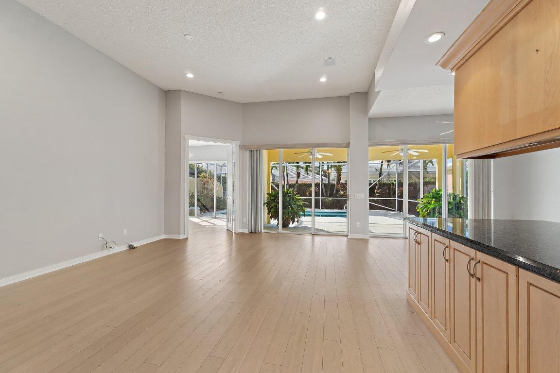 8445 E Garden Oaks, Palm Beach Gardens FL 33410