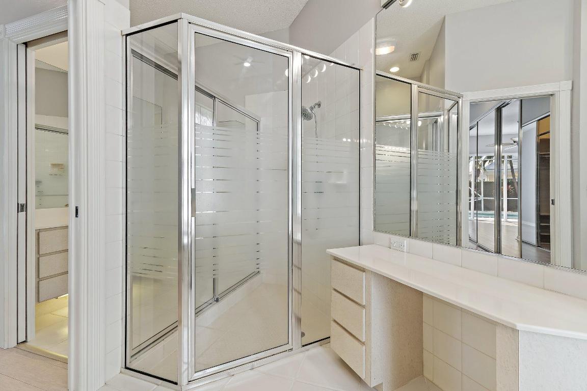8445 E Garden Oaks, Palm Beach Gardens FL 33410