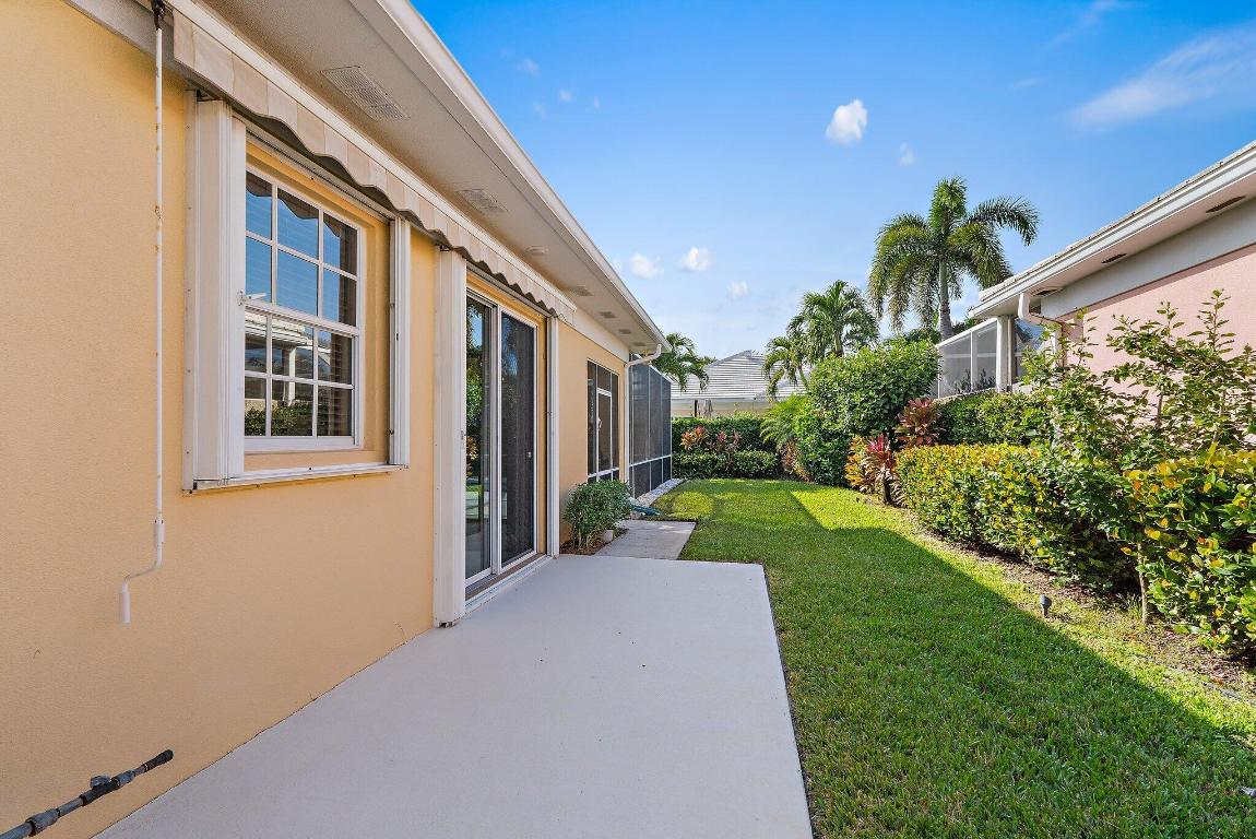 8445 E Garden Oaks, Palm Beach Gardens FL 33410