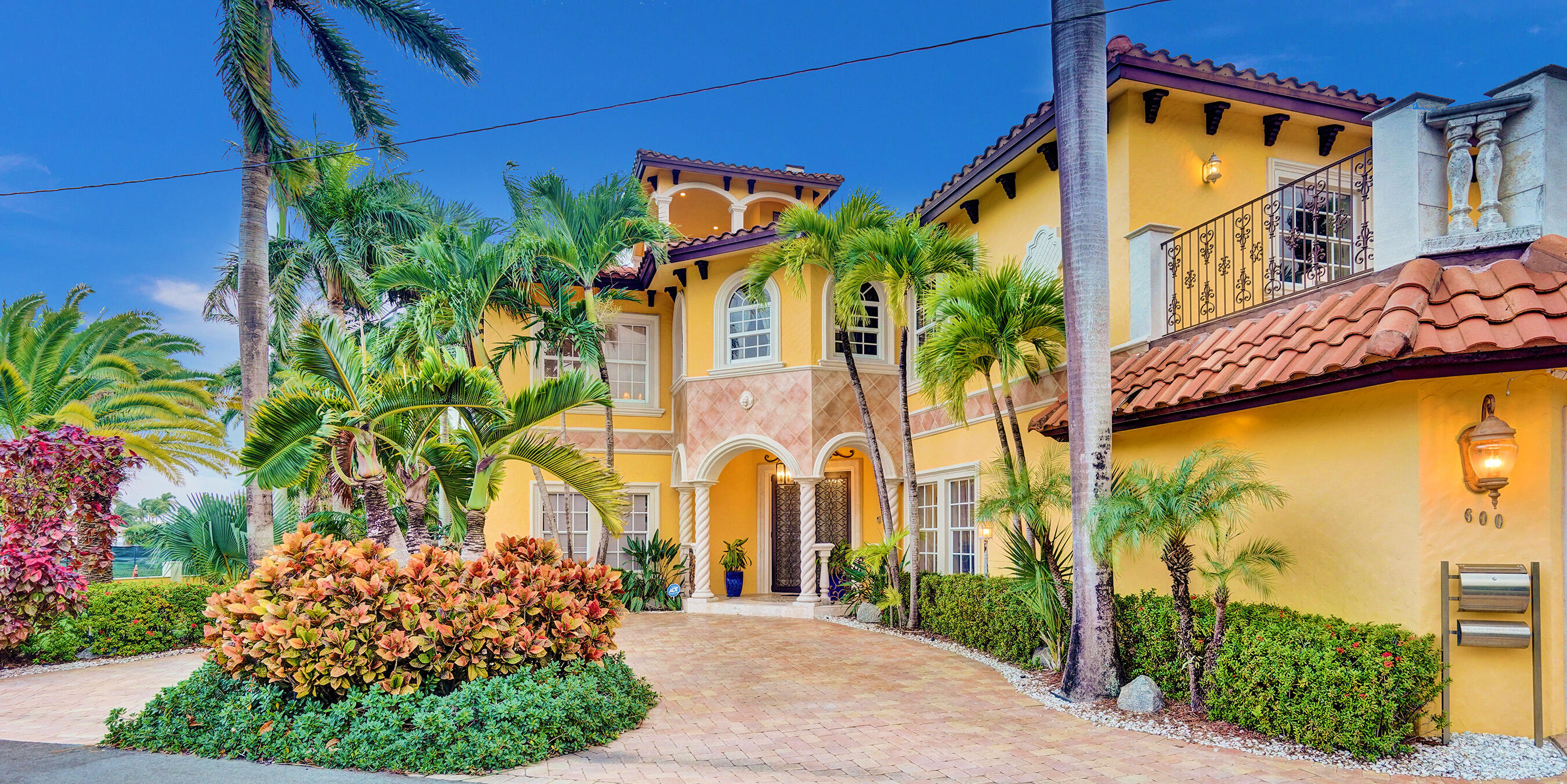 600 Circle, Pompano Beach FL 33062