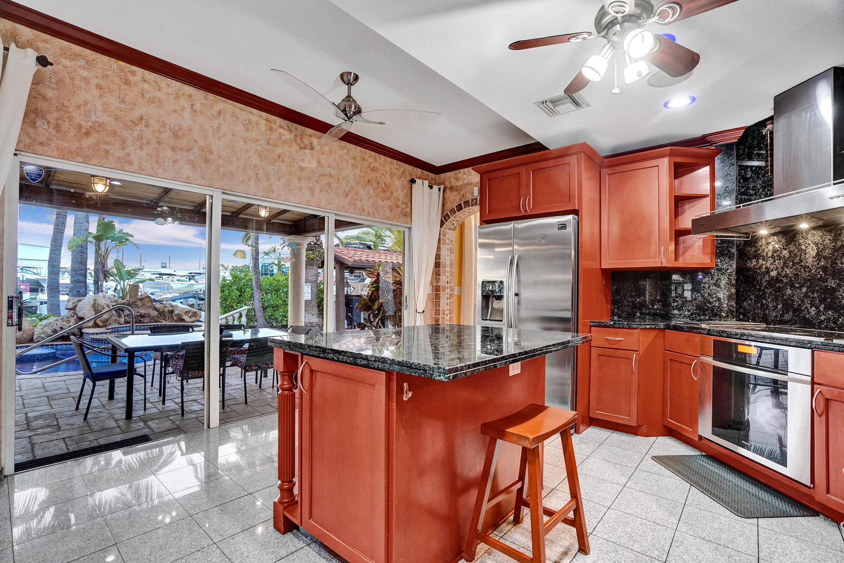 600 Circle, Pompano Beach FL 33062