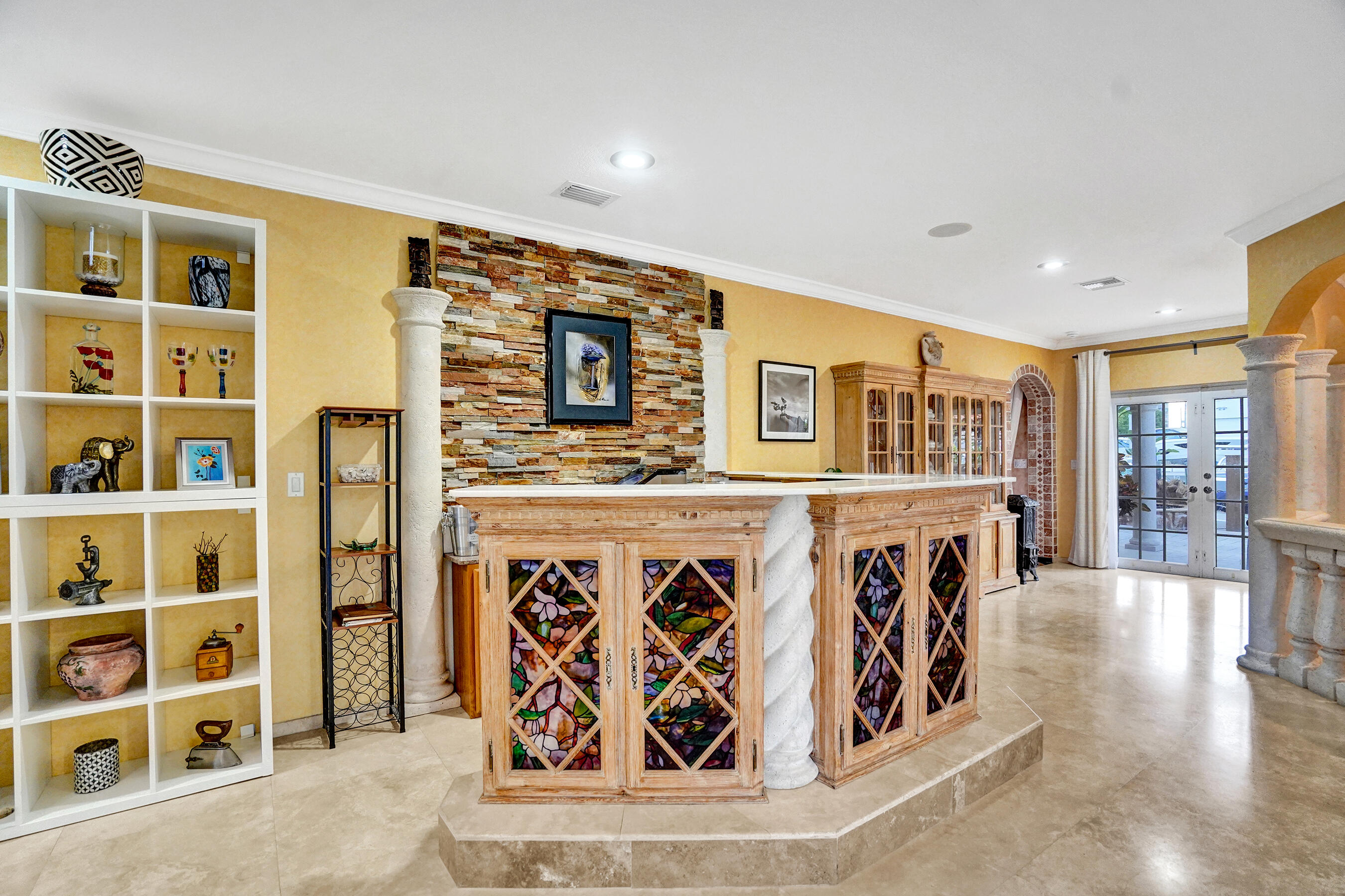 600 Circle, Pompano Beach FL 33062