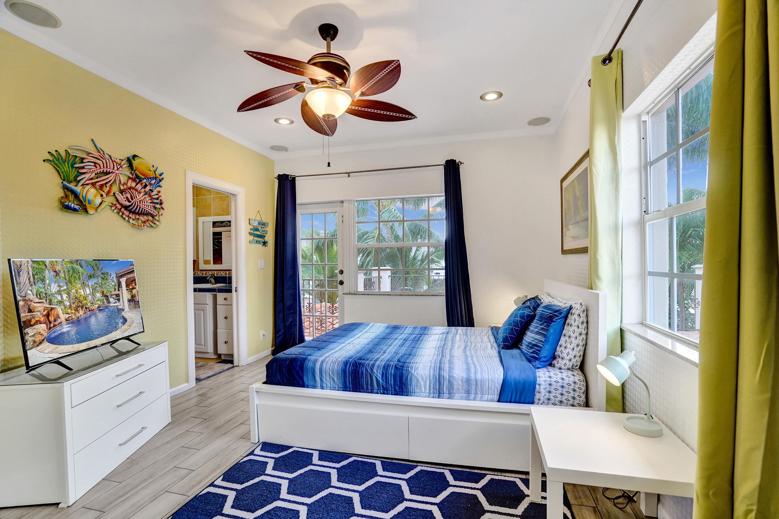 600 Circle, Pompano Beach FL 33062