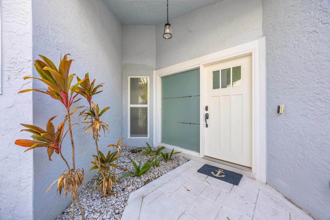 39 Dorchester, Palm Beach Gardens FL 33418