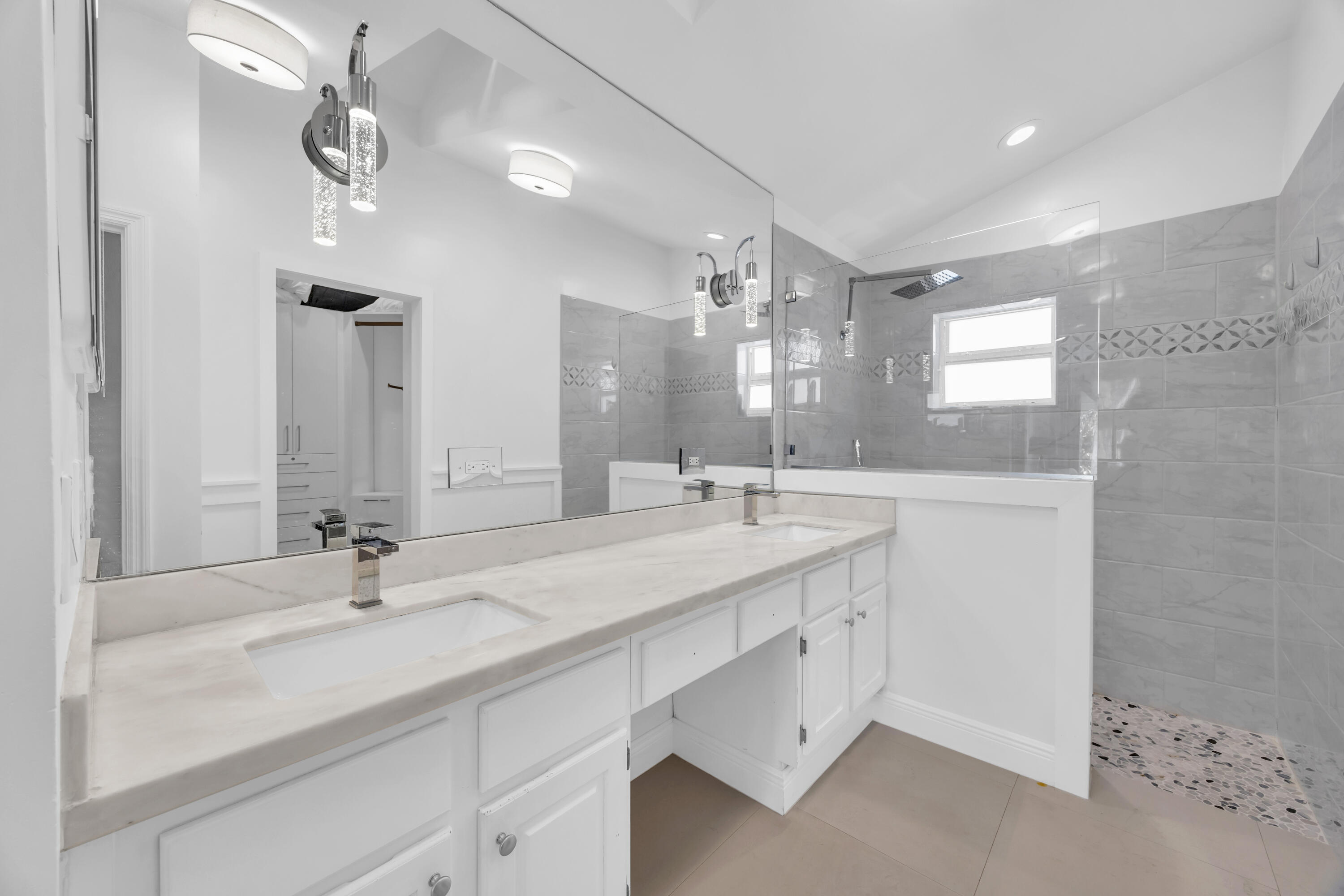 39 Dorchester, Palm Beach Gardens FL 33418