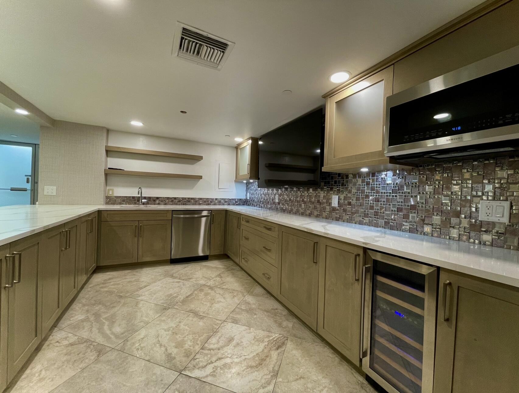 4750 S Ocean #702, Highland Beach FL 33487